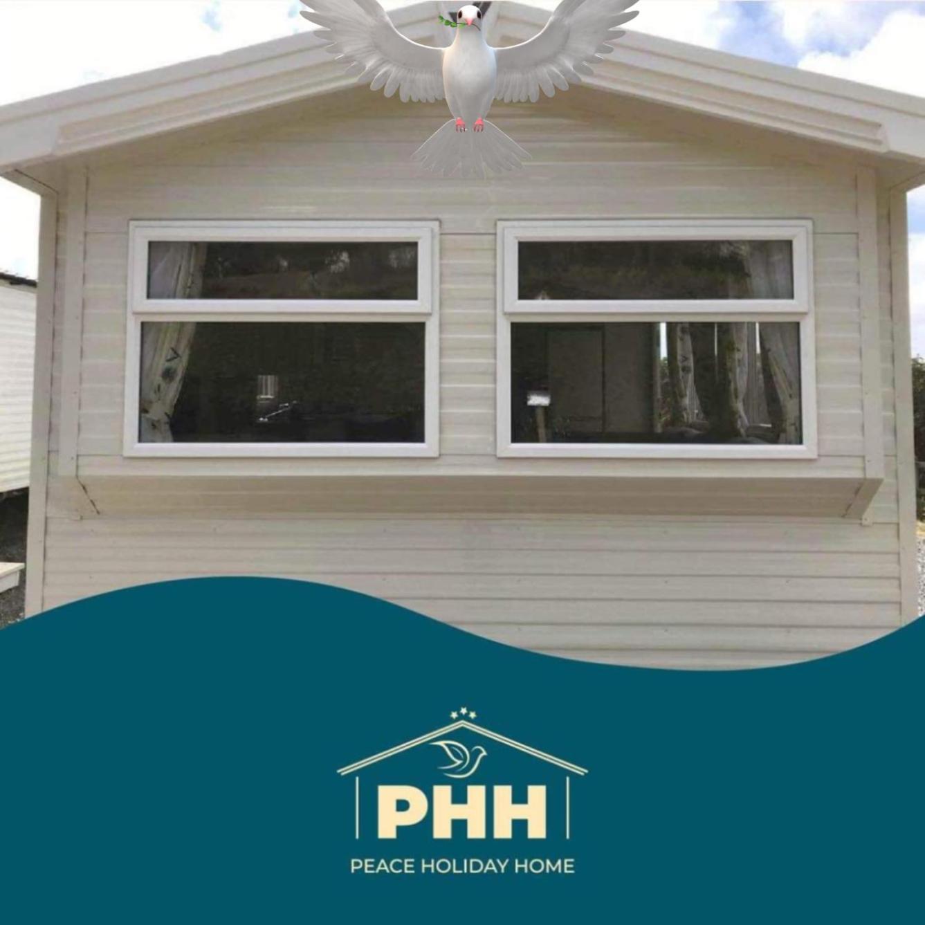 Exclusive 3 Bedroom Caravan, Sleeps 8 People At Parkdean Newquay Holiday Park, Cornwall, Uk ภายนอก รูปภาพ